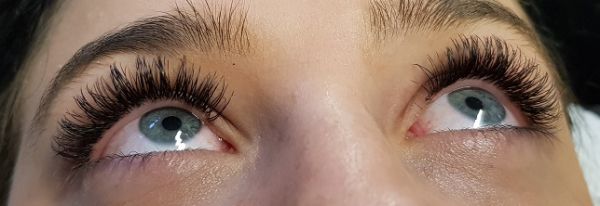 apres la pose de cil 